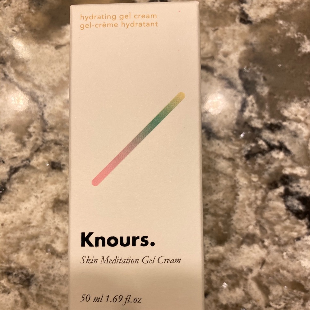 Knours Skin Gel Meditation cream and eyeliner